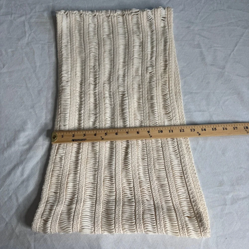 American Eagle Outfitters Y2K Cream‎ Open Ladder Knit Infinity Scarf Ribbed Loop